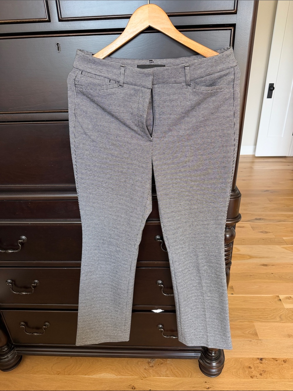 Women's White House Black Market Houndstooth Printed Stretch Dress Pants